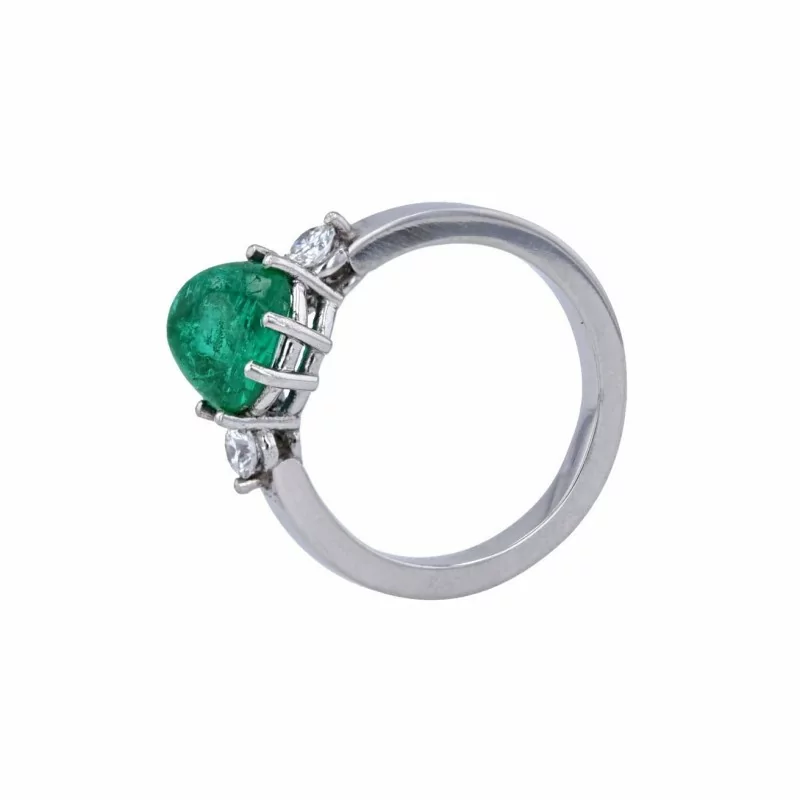 Diamantring-Smaragd-SSEF Expertise-Diamanten-Platin-Ring