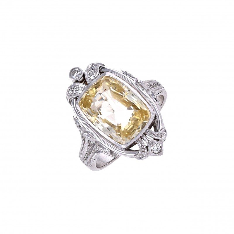 Ring-Weißgold-Saphir-Diamanten
